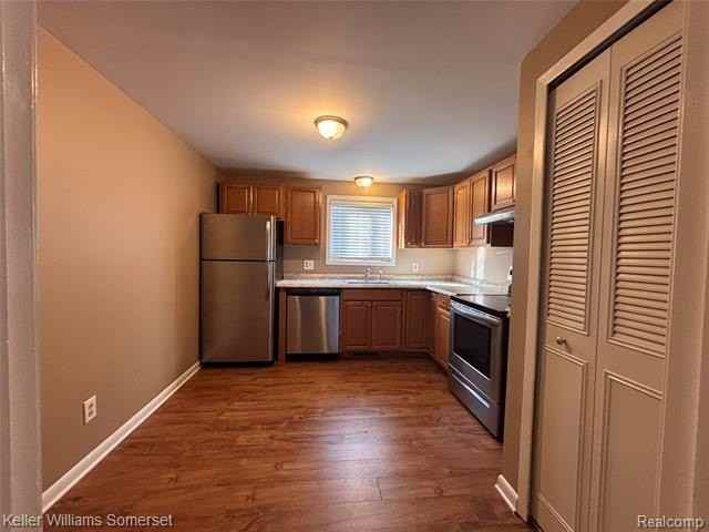 39471 Jefferson Avenue - Photo 3 of 8