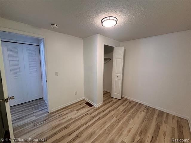 39471 Harrison Avenue - Photo 6 of 7