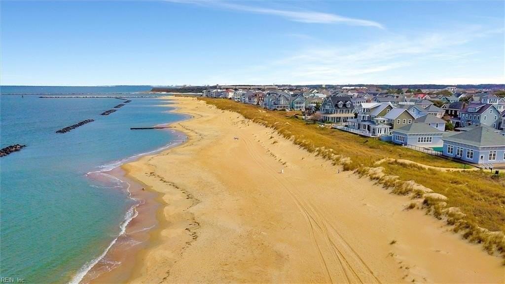 1423 E Ocean View Ave #21 - Photo 3 of 21