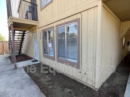 featured image of 3930 W Meadow Ave