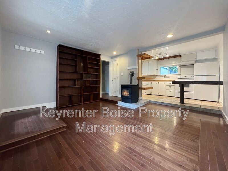 1904 North 26th Street - Photo 7 of 27