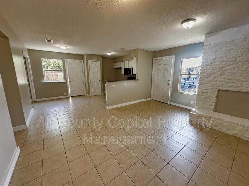 10211 Brownie Dr #B - Photo 2 of 9