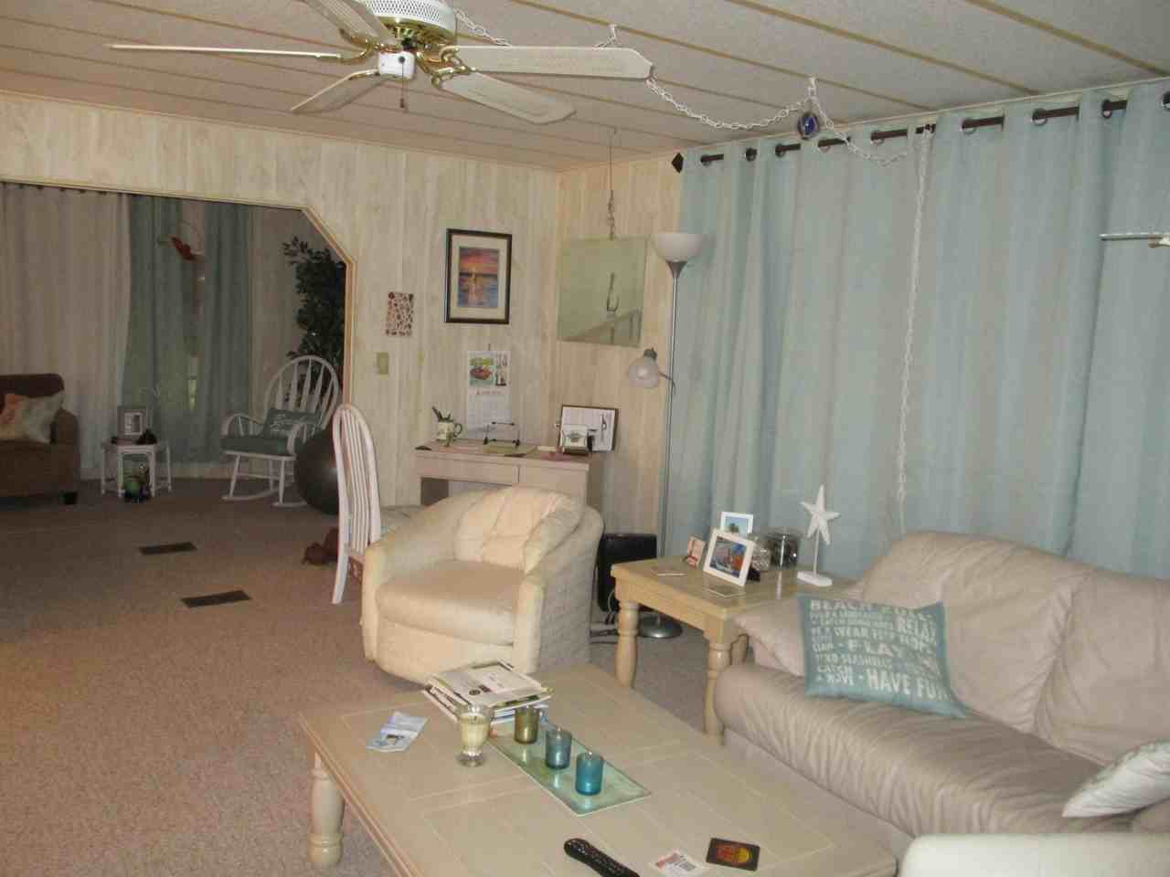 7915 Se Independence Ave - Photo 4 of 17