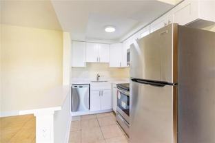 391 Se 19th Ave #10 - Photo 1 of 1