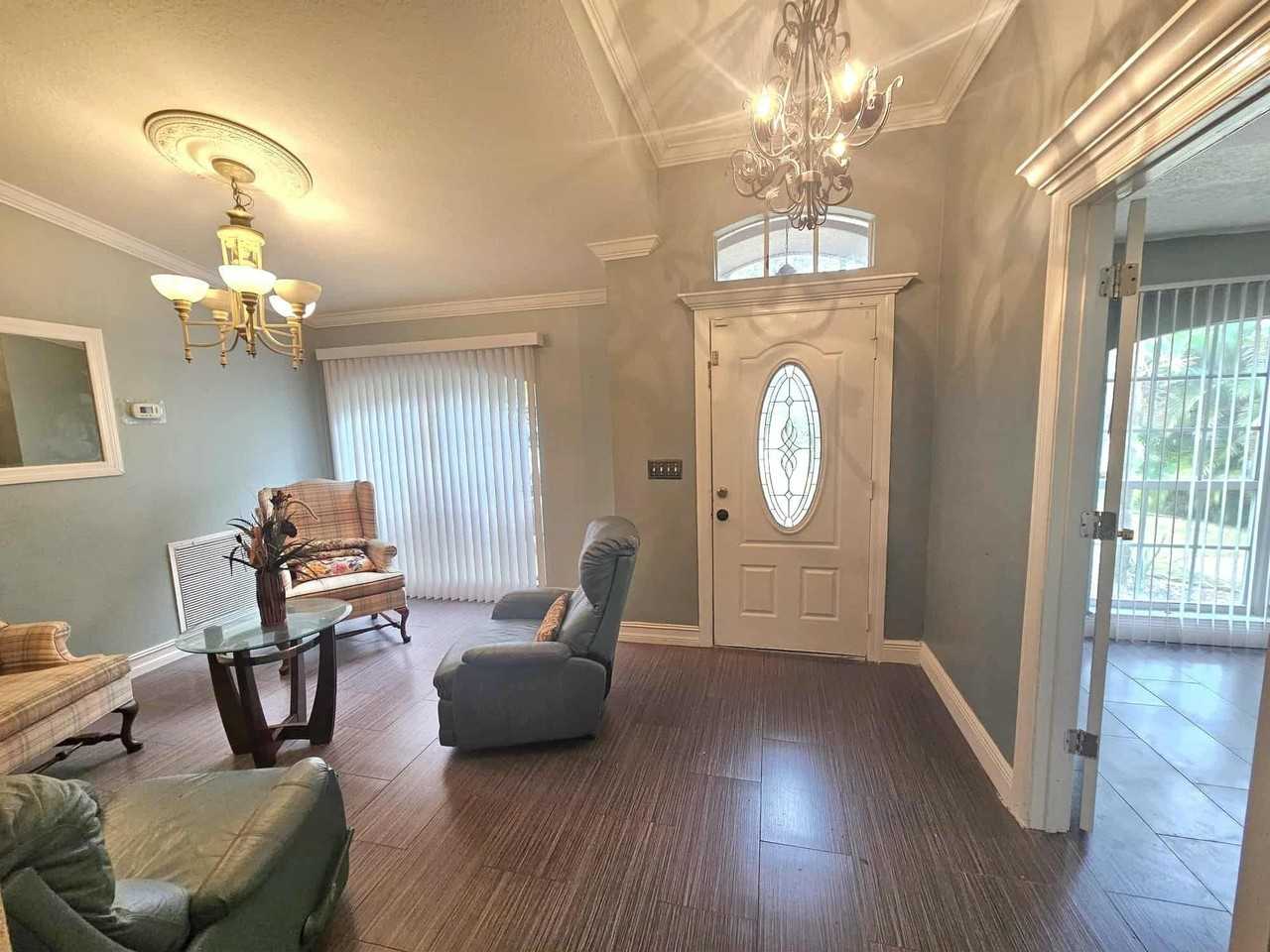 3641 Sw Parsons St - Photo 3 of 11