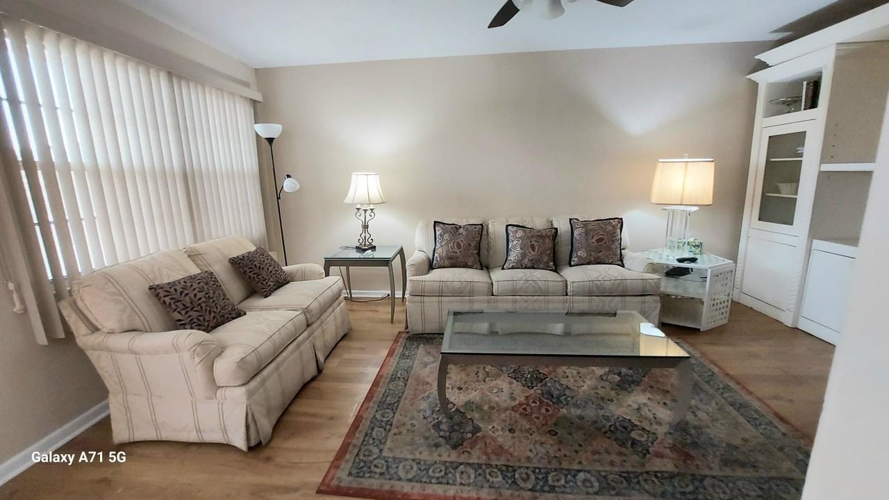 2044 Yarmouth C #2044 - Photo 4 of 49