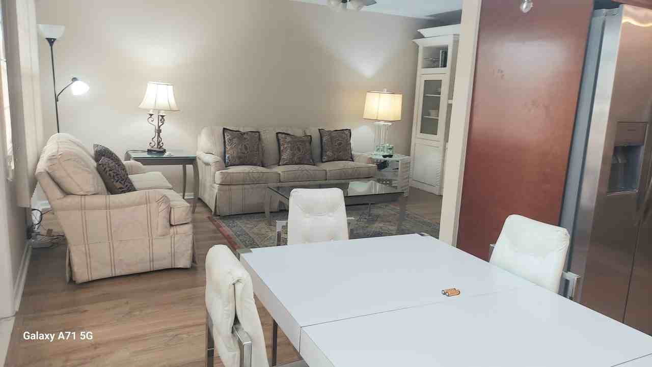 2044 Yarmouth C #2044 - Photo 5 of 49