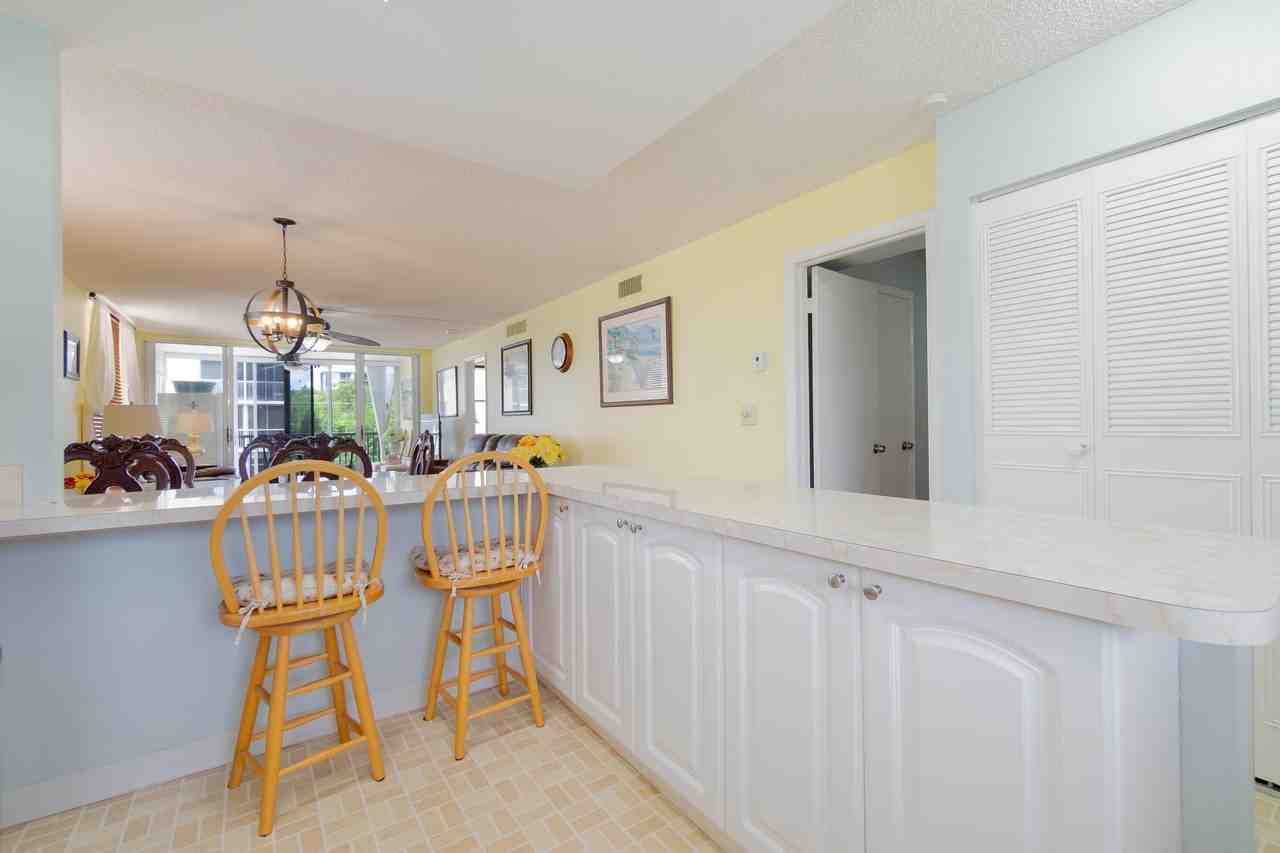 2008 S Federal Hwy #301 - Photo 4 of 22