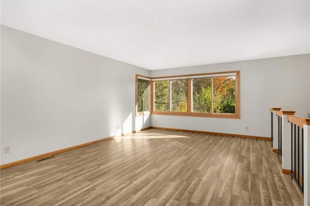 15625 46th Ave N - Photo 7 of 22