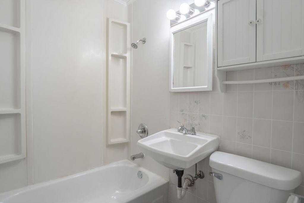 1132 Farrington Street - Photo 5 of 24