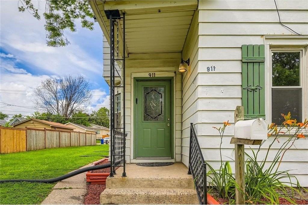 911X 911 Sims Ave Avenue - Photo 3 of 27