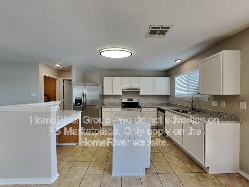 4802 Highland Farm - Photo 5 of 30