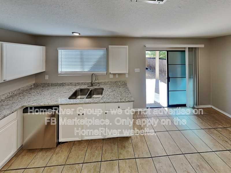 4802 Highland Farm - Photo 6 of 30