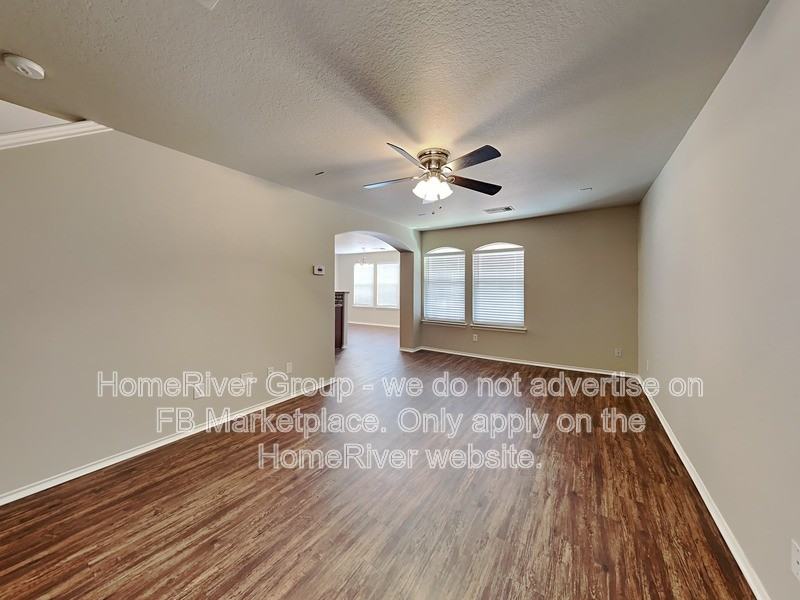 3908 Whisper Point - Photo 5 of 30