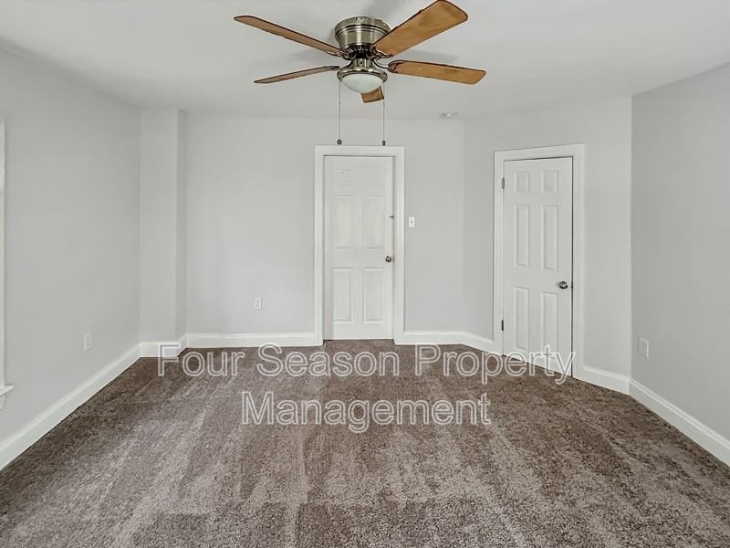 336 S Locust St - Photo 2 of 13