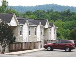 featured image of 25 Maybelle Ln