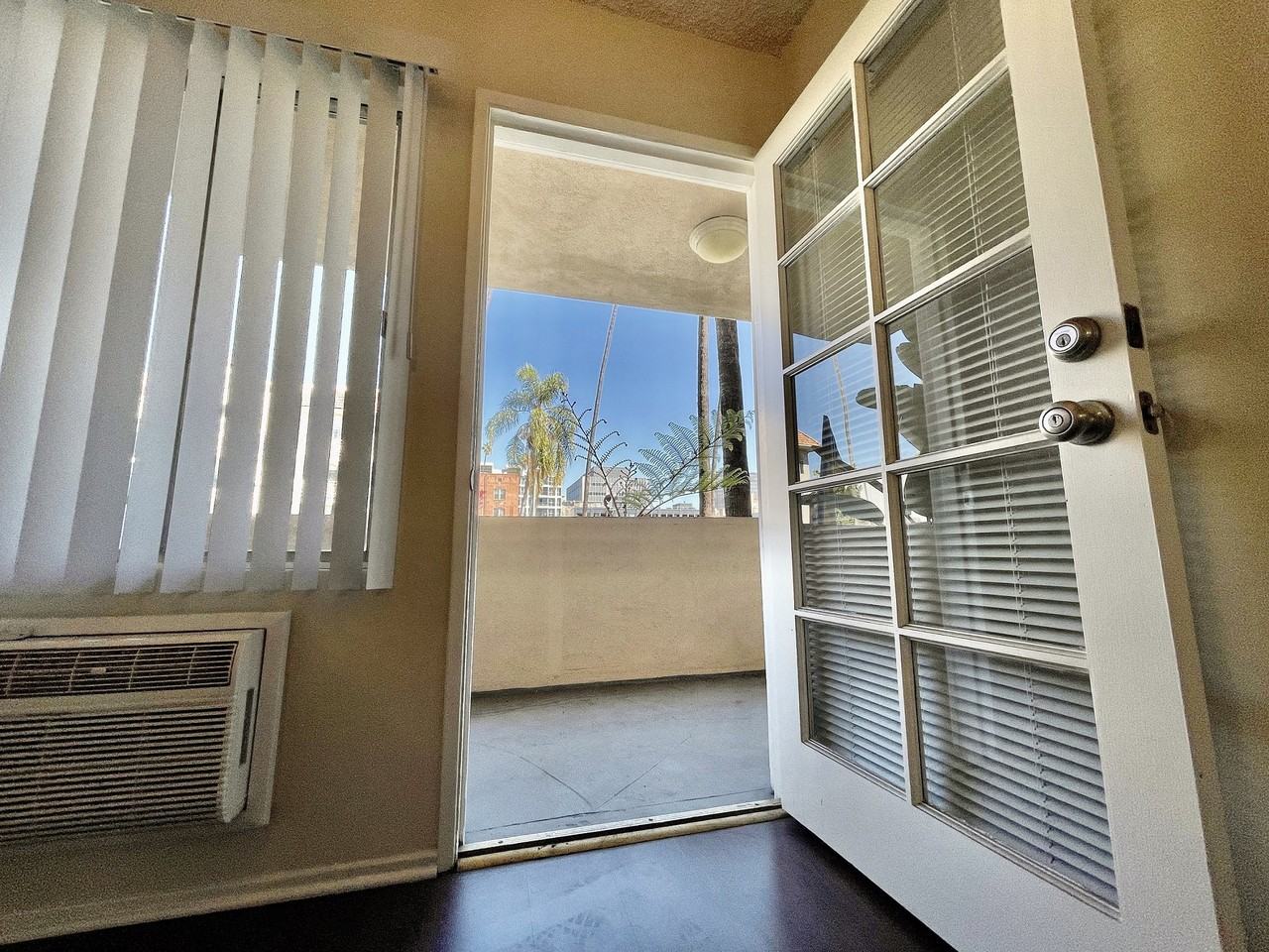 Wilshire Alexandria Westgate - Photo 6 of 23