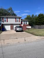 featured image of 223 N Clinton St