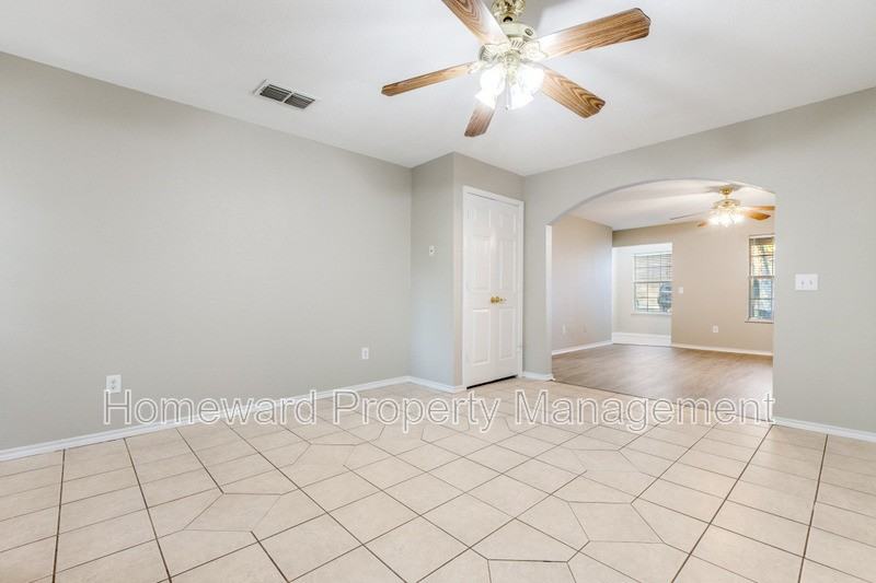 204 Gerrish Street - Photo 2 of 12