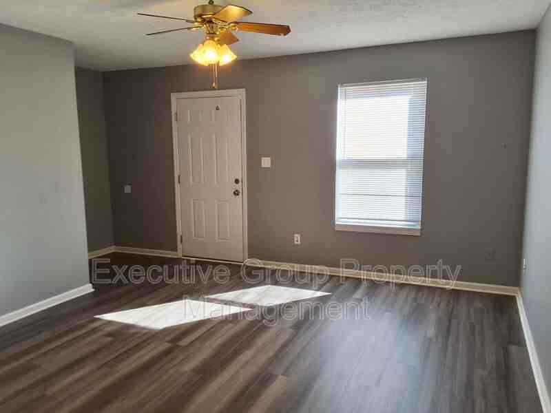 1113 Elizabethtown Road - Photo 3 of 18