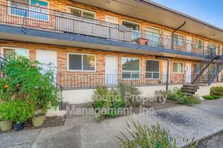 130 Ne 17th Ave #05 - Photo 1 of 1