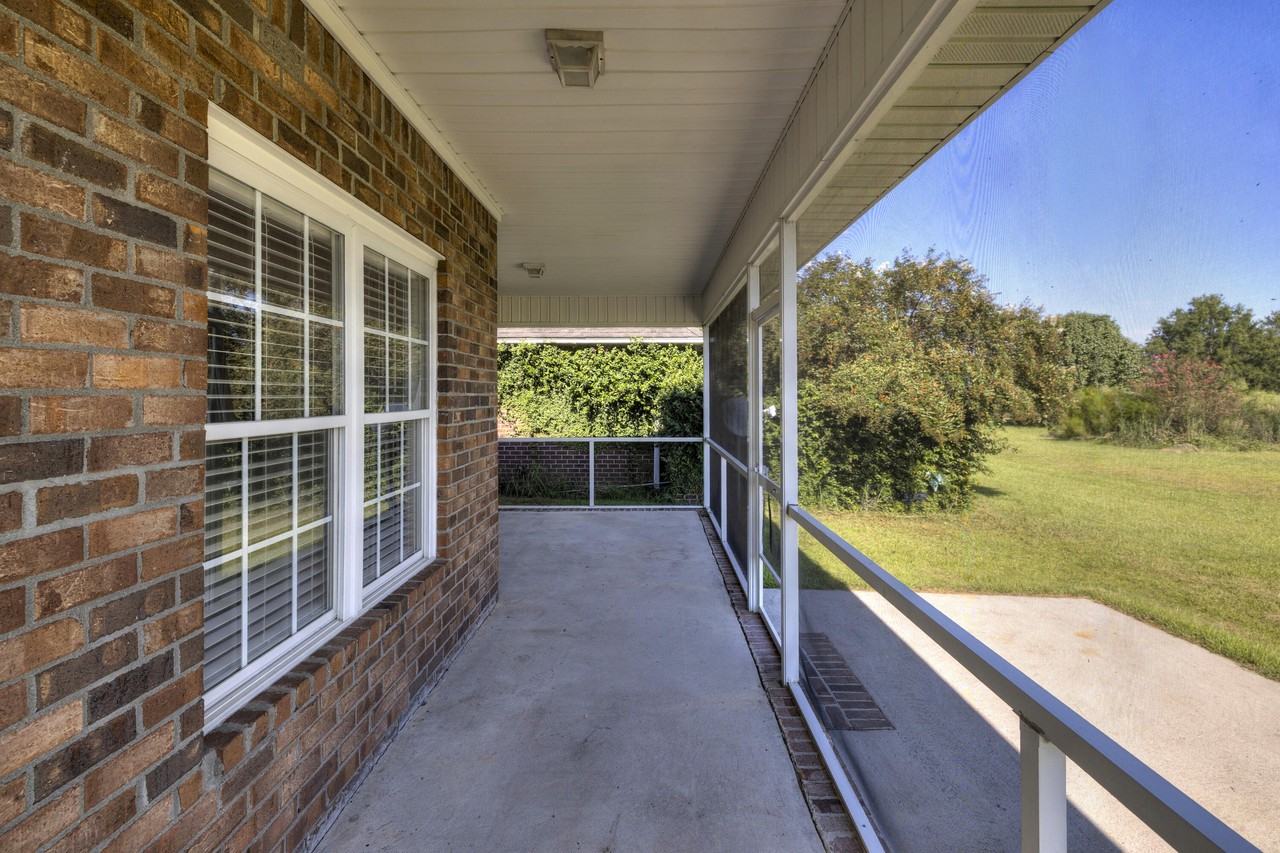 1755 Titanic Ct - Photo 2 of 50