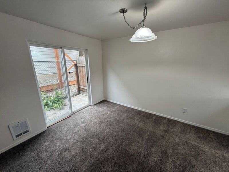 4342 Ward Place Northeast - Photo 6 of 36