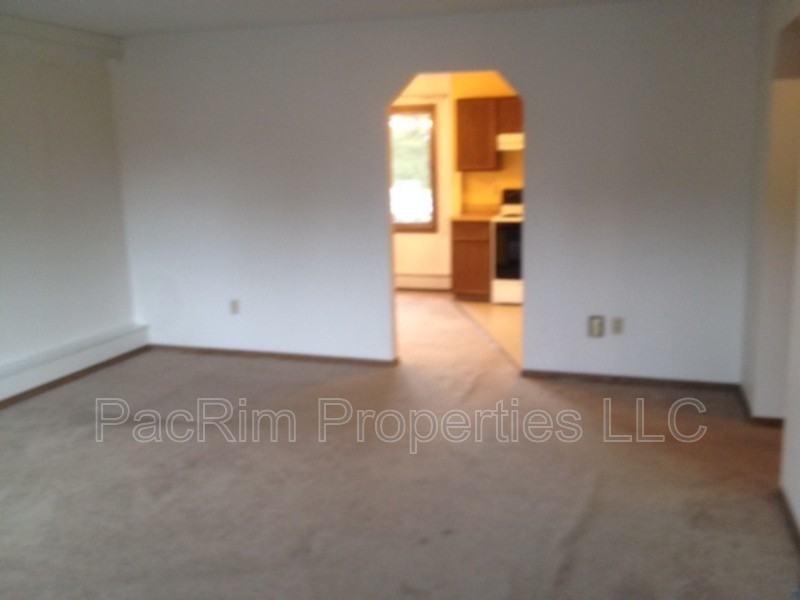 8850 Cordell Circle - Photo 3 of 7