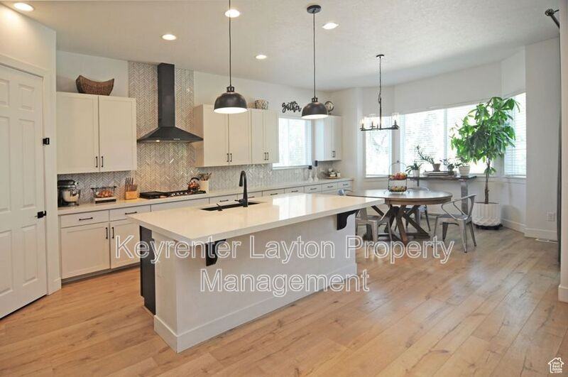 1238 S Bighorn Ln - Photo 3 of 12