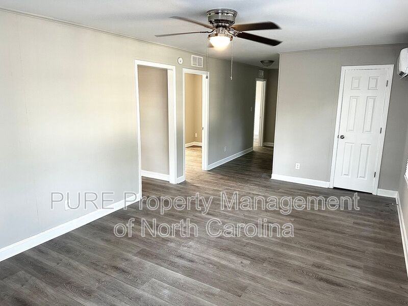 102 Booker Avenue - Photo 6 of 25