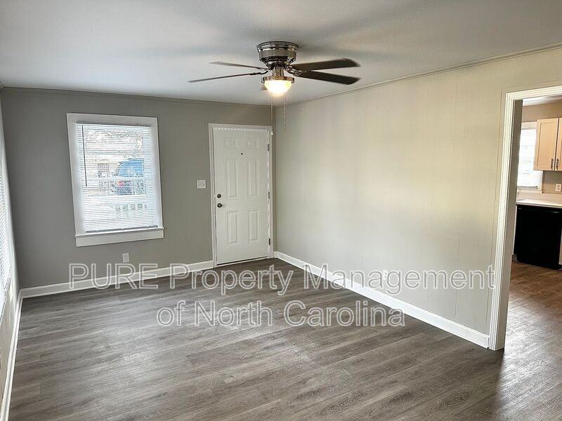 102 Booker Avenue - Photo 7 of 25