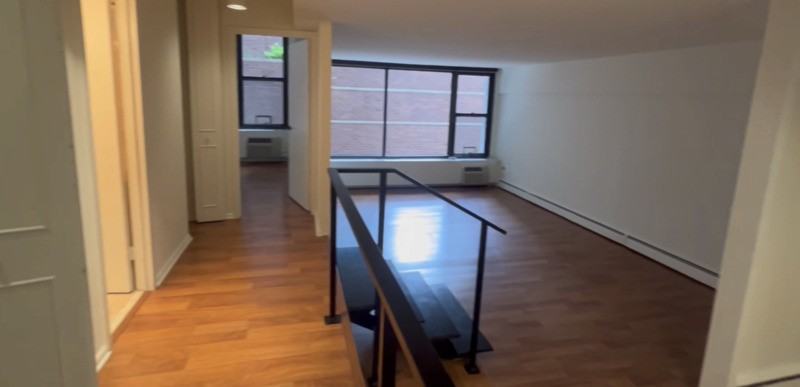 816 N Dearborn St - Photo 6 of 10