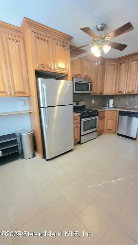 43 Dongan Ave #1 - Photo 7 of 36