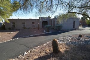 featured image of 7722 E Knollwood Cir