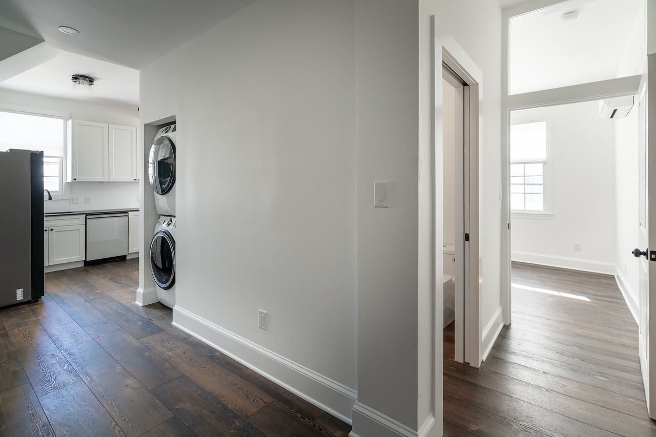 208 Metcalf Street #101 - Photo 5 of 10