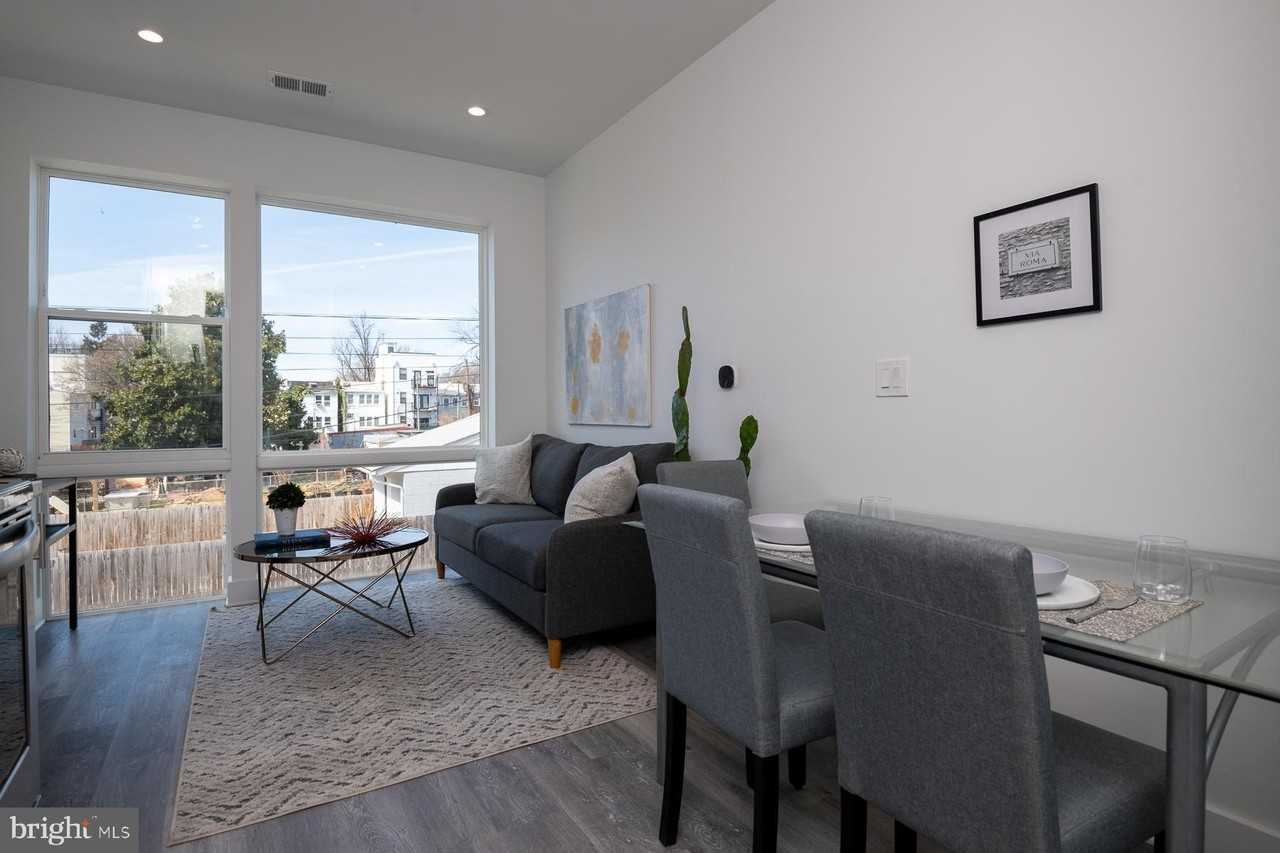 818 Bladensburg Rd Ne Apt 203 #203 - Photo 7 of 13