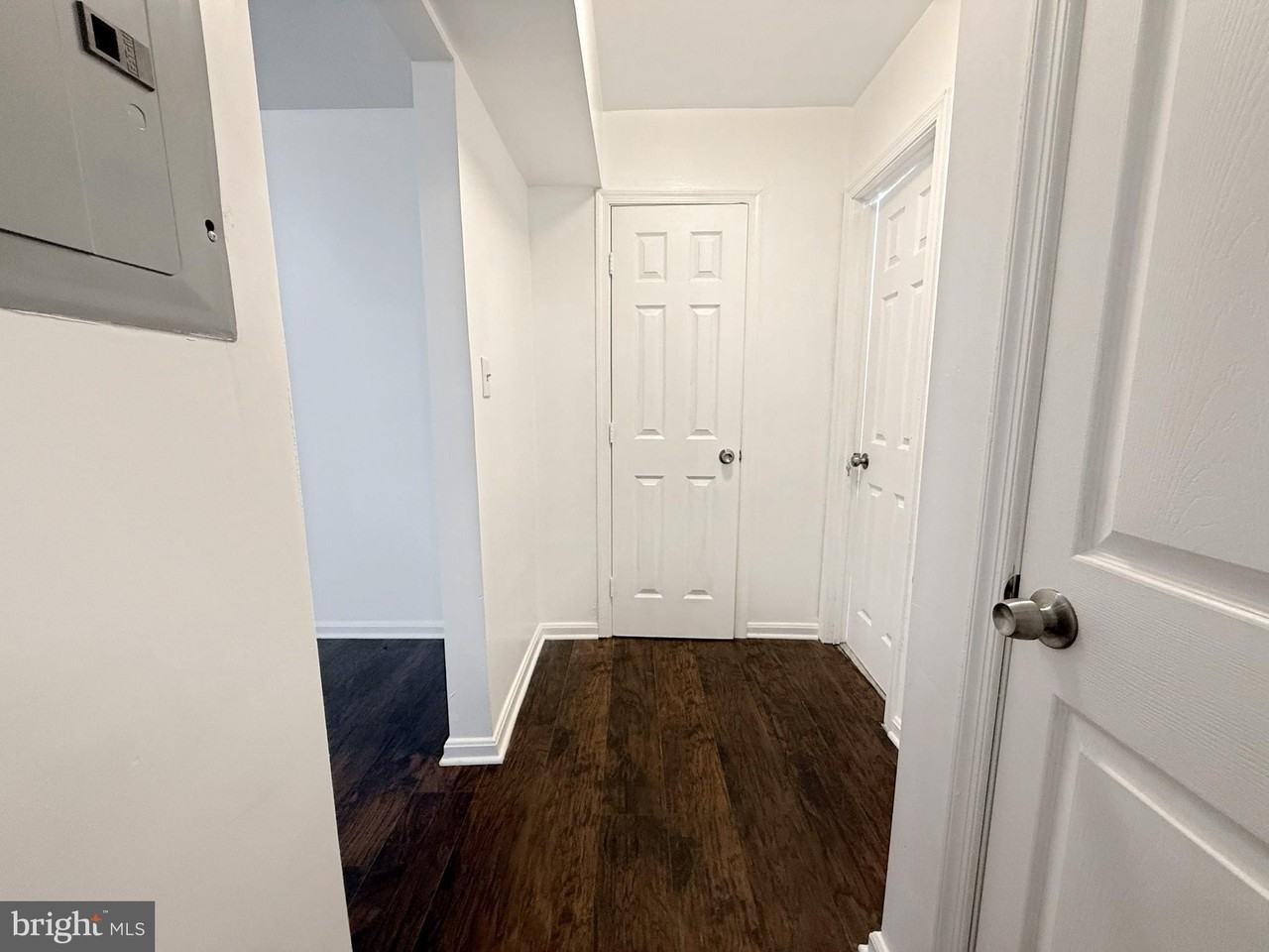 506 Eastern Ave Ne Apt 102 #102 - Photo 6 of 13