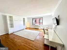 5112 Macarthur Blvd Nw Apt 201 #201 - Photo 1 of 1