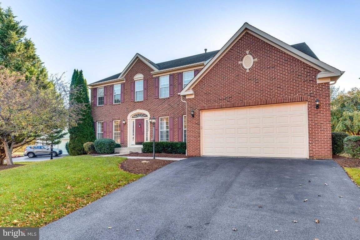 3725 Sprigg Street North - Photo 2 of 25