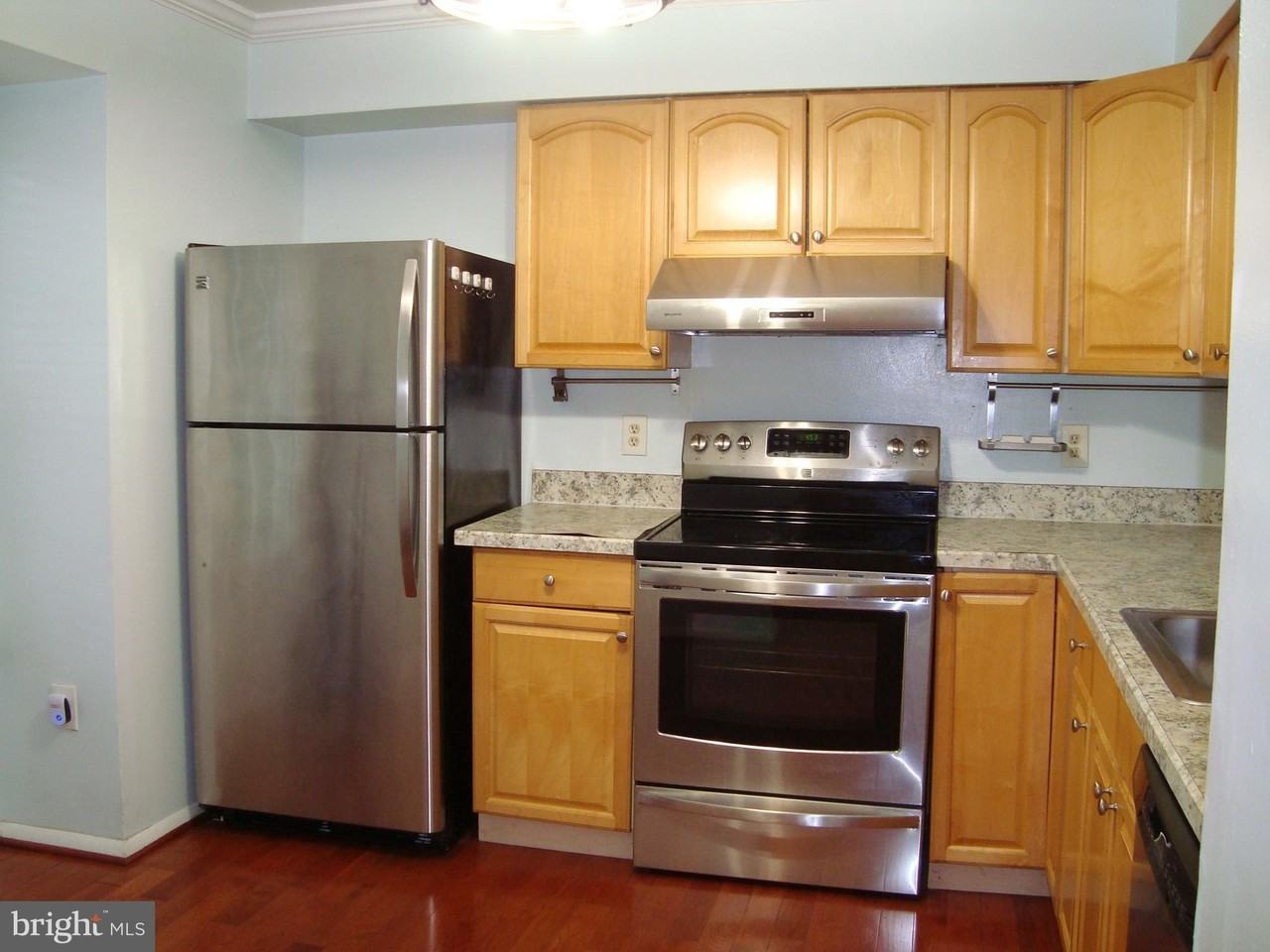 18924 Birdseye Dr - Photo 3 of 44