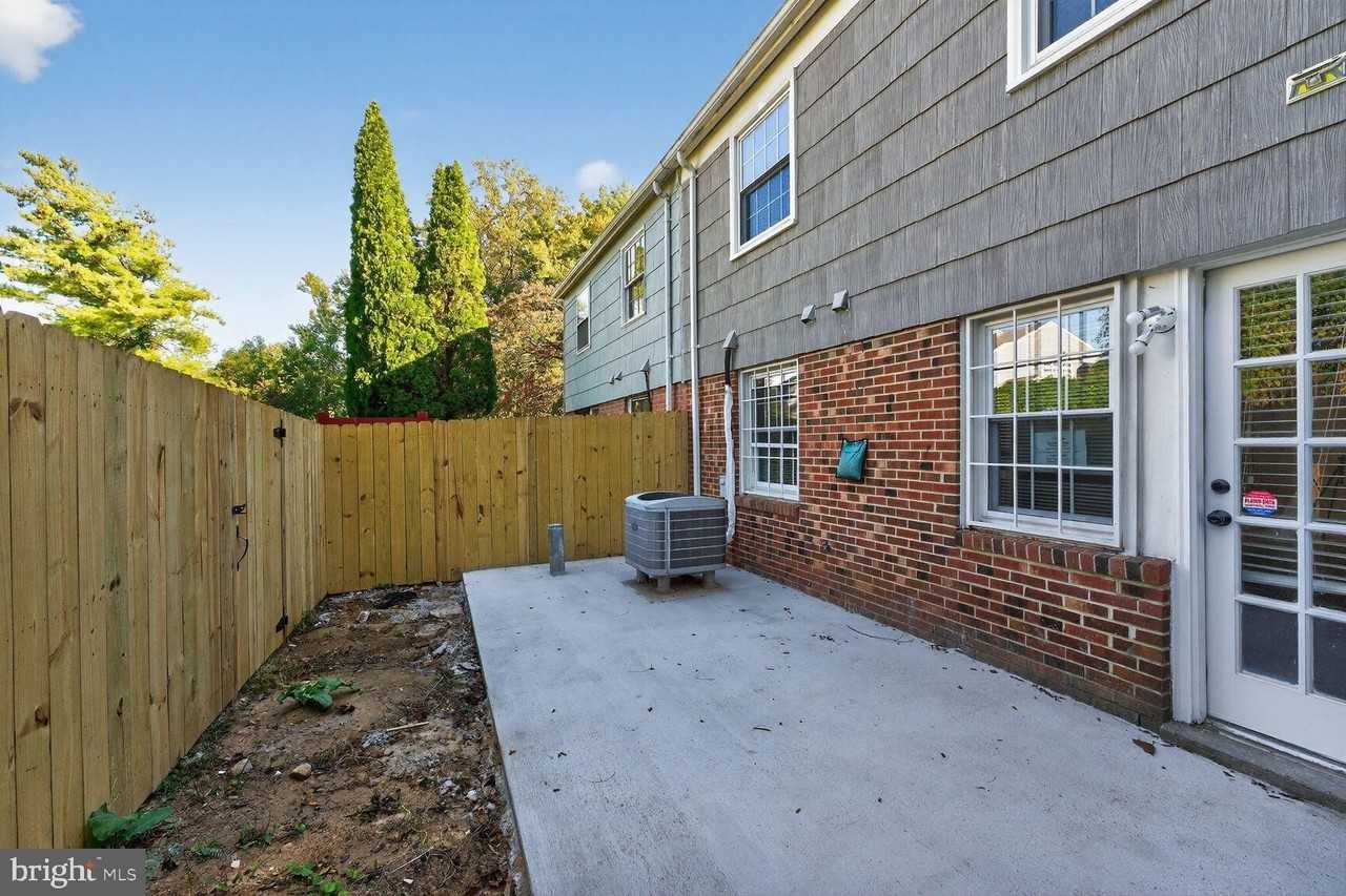 1532 Potomac Heights Dr Unit 204 #204 - Photo 3 of 15