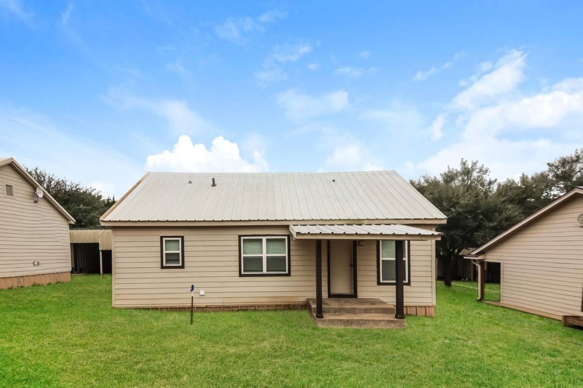 724 Rocky Ridge Flatts - Photo 2 of 10