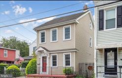 54 Chestnut St - Photo 1 of 1