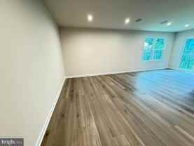 622 Laurelwood Cir - Photo 1 of 1