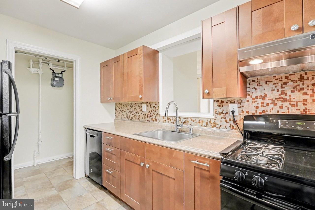 5838 Fifer Drive - Photo 7 of 27