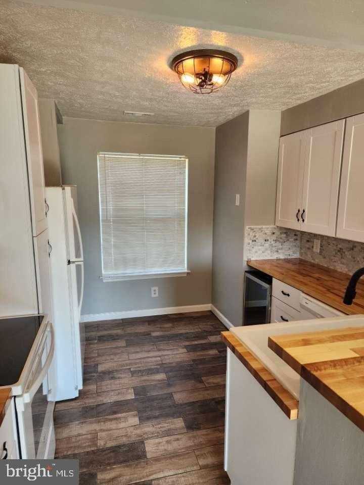 16442 Canvass Back Court - Photo 4 of 12