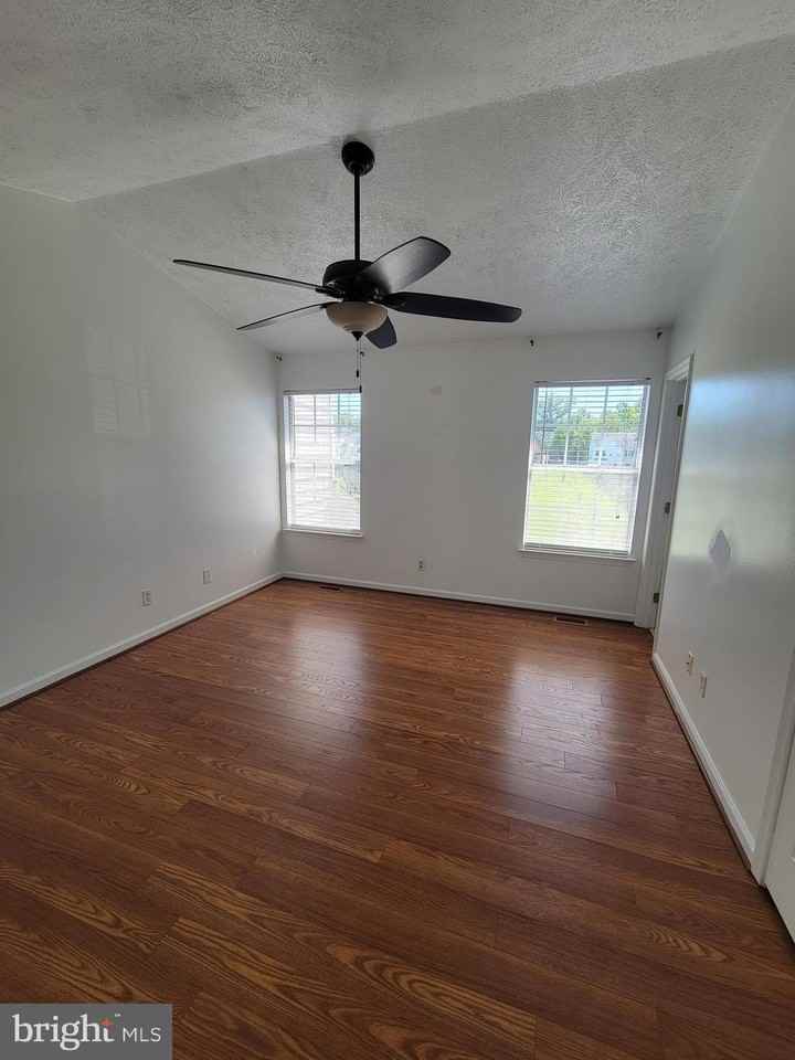 16442 Canvass Back Court - Photo 6 of 12