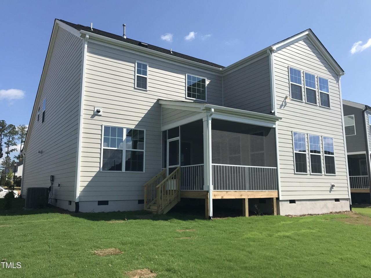 2413 Fillmore Hall Ln - Photo 2 of 18