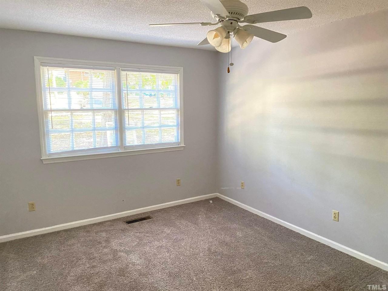 3215 Cyanne Circle - Photo 3 of 12