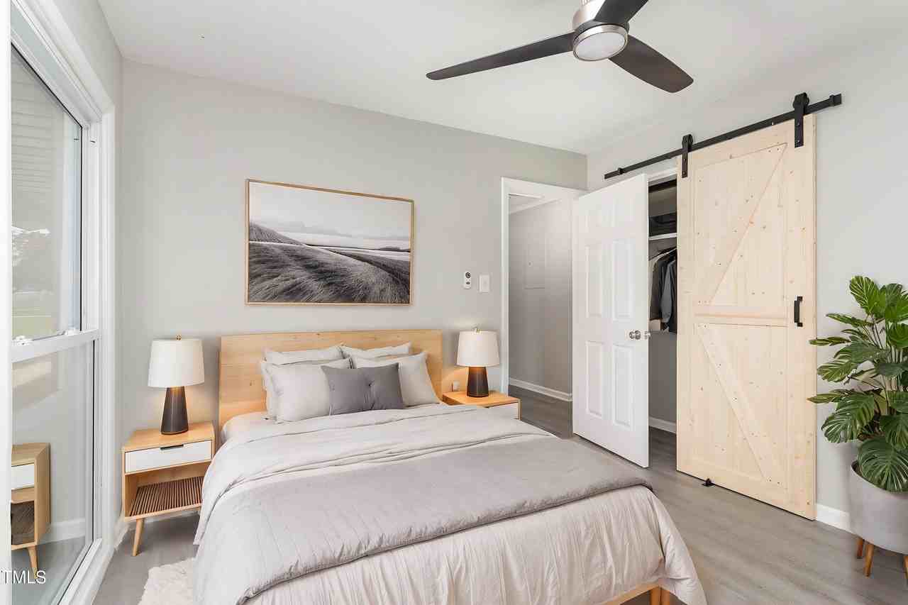 6557 Baldoon Drive - Photo 3 of 20